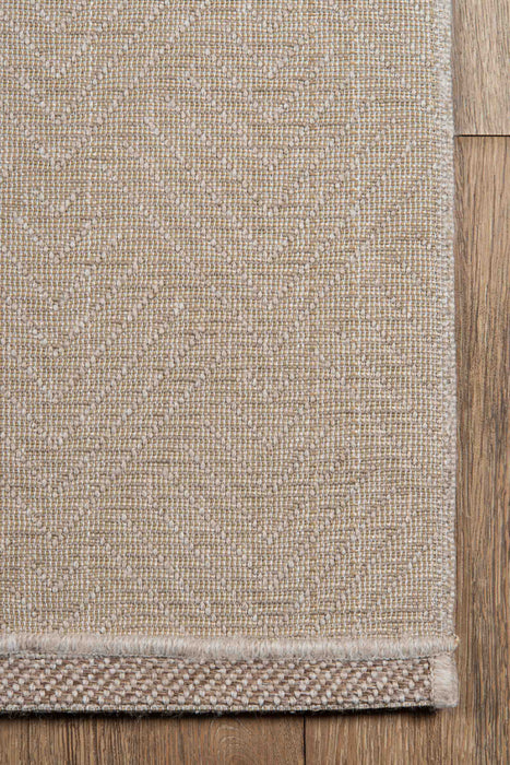 Laura Contemporary 2'0\" x 6'0\" Runner Rug in Ivory Indoor Area Rug