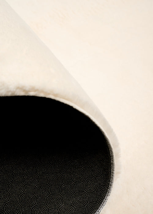 Argo Plush & Shags Cream Washable Rug 6'7\" x 9'0\" Indoor Area Rug