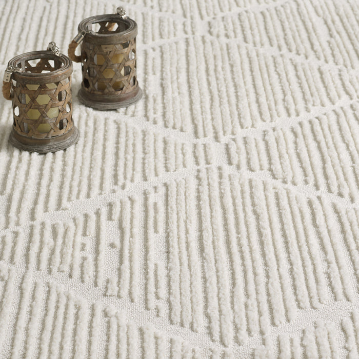Quinto Lattice Large Cream Shag Area Rug - 2'7\" x 8'