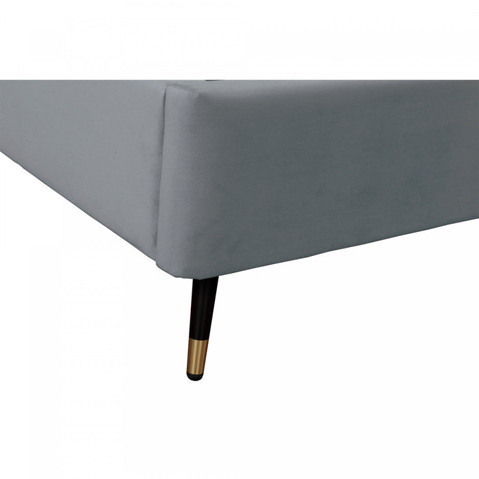 Crosby Modern Upholstered Velvet Full Bed in Gray