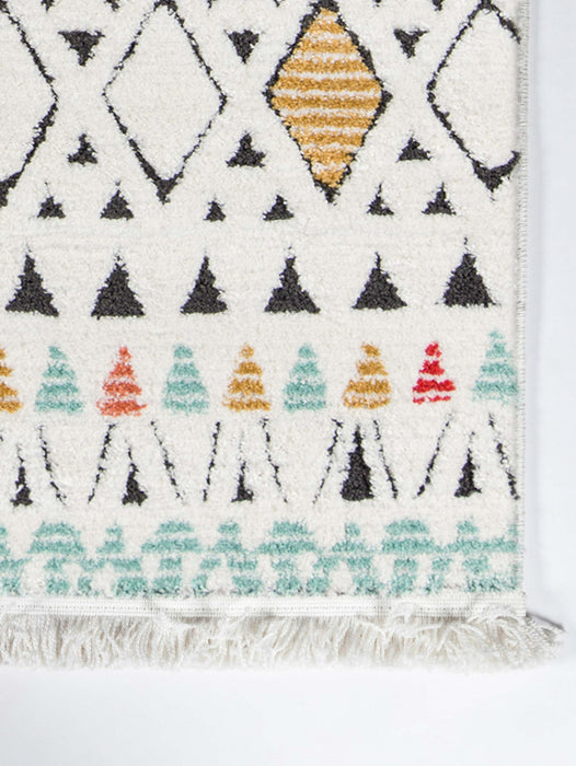Kaia Contemporary 5'3\" x Area Rug in Multi Indoor Area Rug