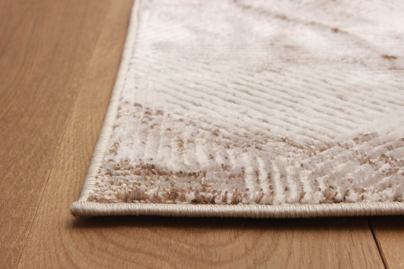 Nala Ivory Area Rug - 5'0\" X 8'0\"   