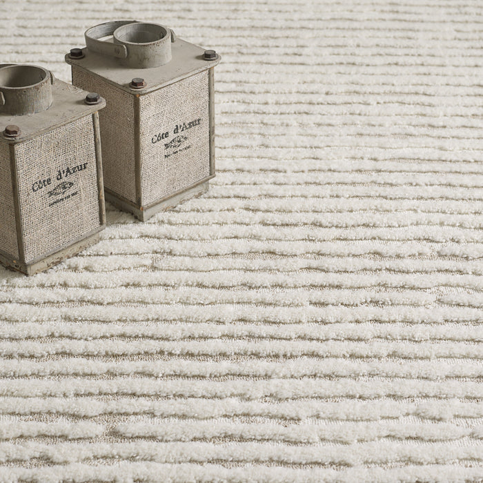 Quinto Beige Waves Shag Area Rug - 6'3\" x 9'