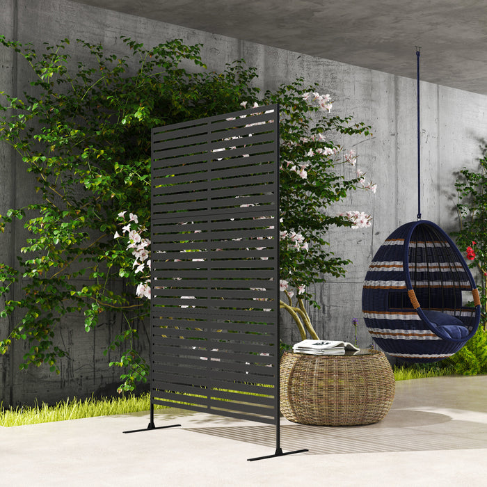 Outsunny Metal Outdoor Privacy Screen Decorative Outdoor Divider with Stand