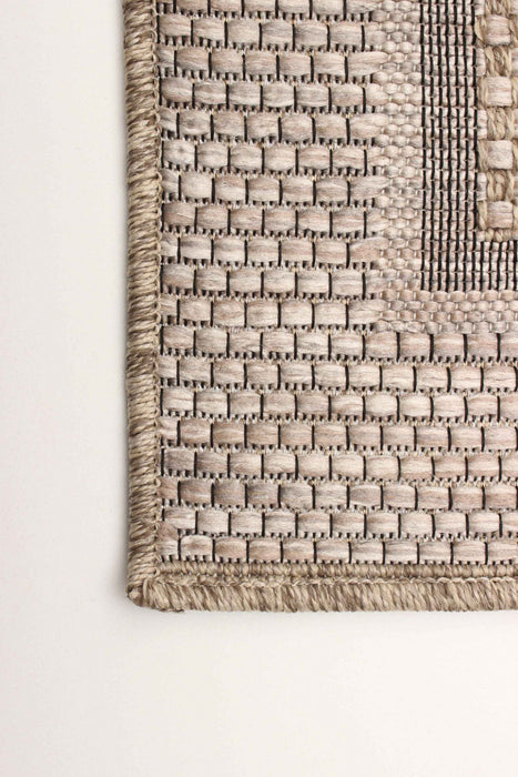 Brooks Taupe Area Rug - 2'8\" x 8'2\"