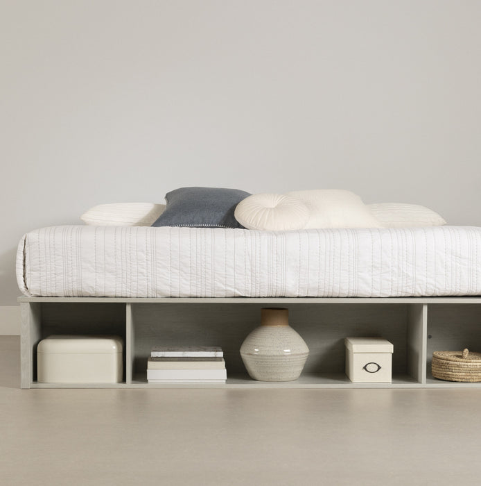 Avilla Storage Platform Bed With Wicker Baskets - Winter Oak 