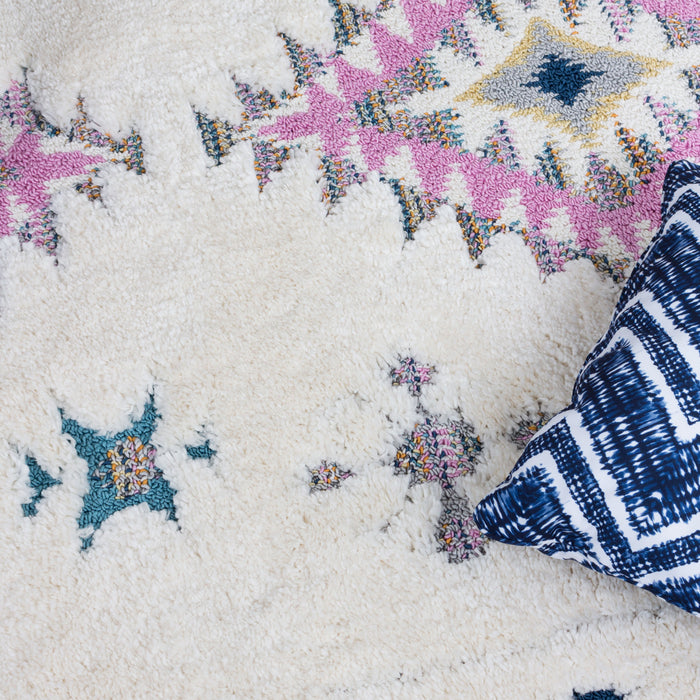 Lola Diamond Shag Area Rug - 2'7\" x 8'
