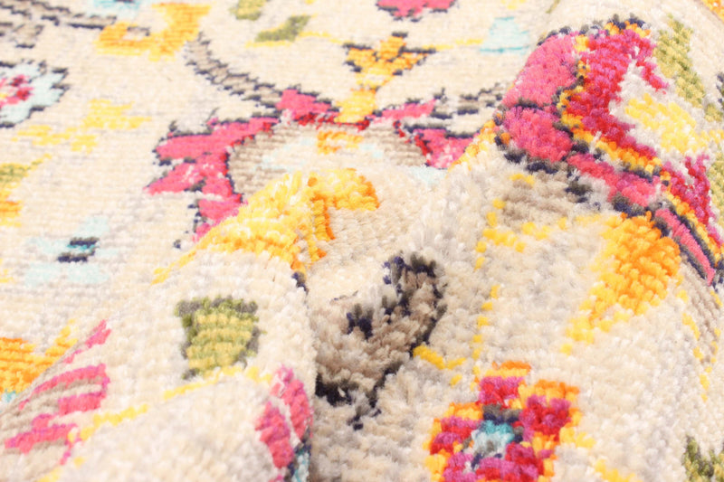 Rosa Ivory Rug 8'0\" x 10'0\"