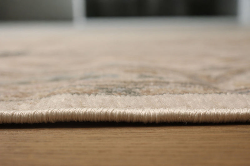 Tuscany Ivory Area Rug - 5'0\" X 8'0\" 