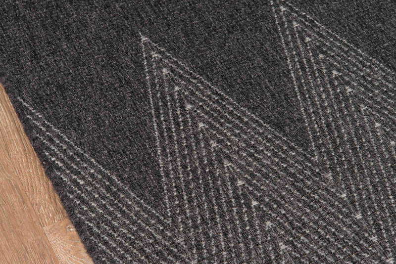 Raven Contemporary 6'7\" x 9'6\" Area Rug in Grey Indoor Area Rug