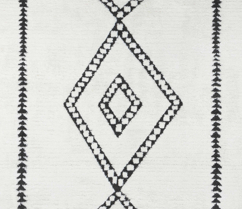 Zelda Contemporary 7'6\" x 9'6\" Area Rug in Ivory Indoor Area Rug