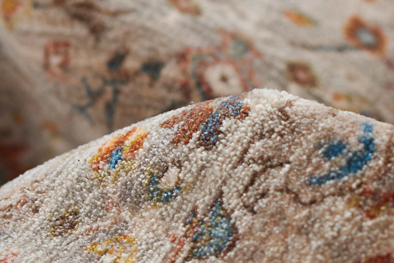 Zaina Traditional 8'0\" x 10'0\" Area Rug in Grey Indoor Area Rug