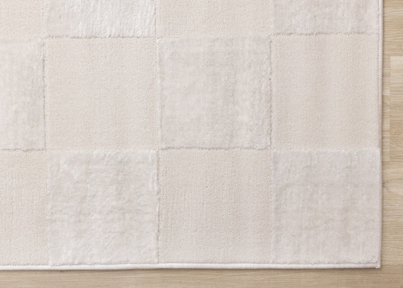 Leonardo White Grey Checkered Area Rug - 5'3\" x 7'7\"