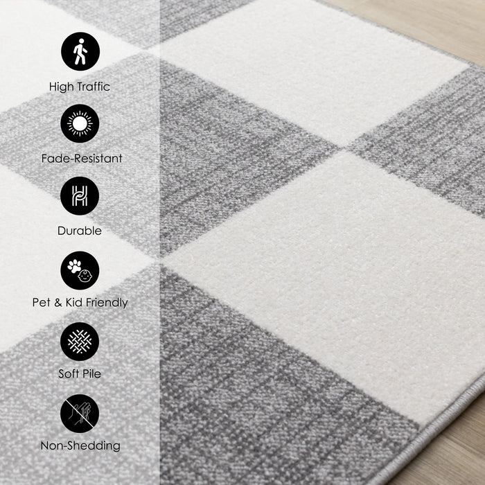 Covington Grey White Checkered Pattern Rug, 5'3\" x 7'7\" Indoor Area Rug