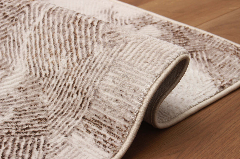 Nala Ivory Area Rug - 5'0\" X 8'0\"   