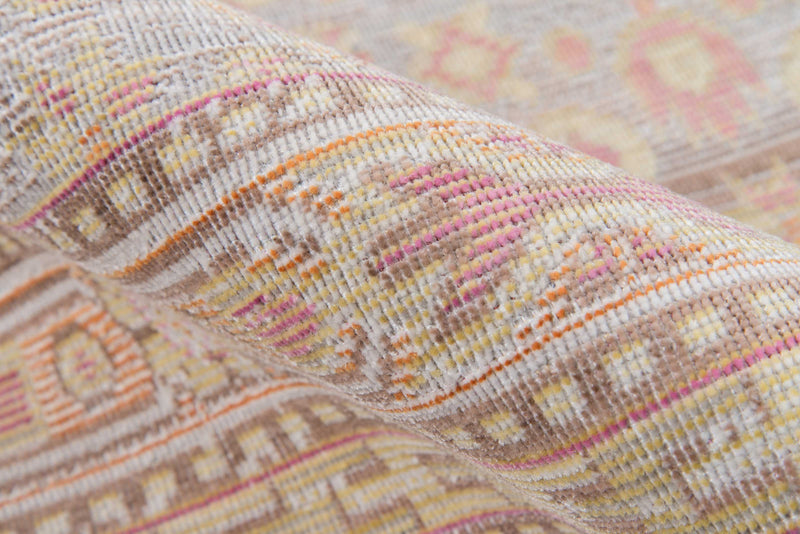Poppy Traditional 5'3\" x 7'3\" Area Rug in Pink Indoor Area Rug