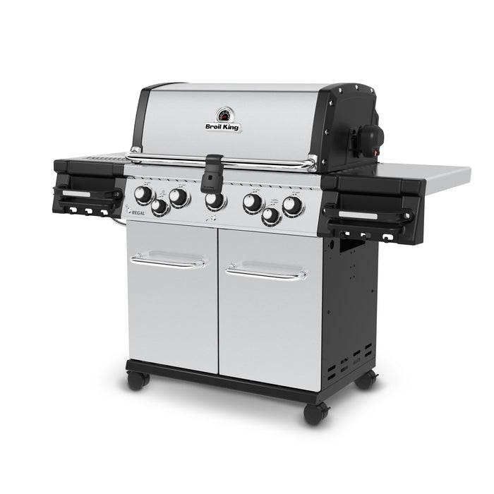 Broil King Regal™ S 590 Pro IR Propane Gas Grill with Infrared Side Burner & Rear Rotisserie Burner - 958944