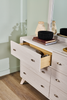 Cami Bedroom 6-Drawer Dresser, Mid-Century Modern, 58.5"W x 17.5"H - Grey Oak | Commode de chambre à coucher moderne du milieu du 20e siècle Cami de 58,5 po (L) x 17,5 po (H) à 6 tiroirs - chêne gris