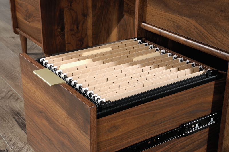 Clifford Place 59.06“ Executive  Desk with 6 Drawers – Grand Walnut