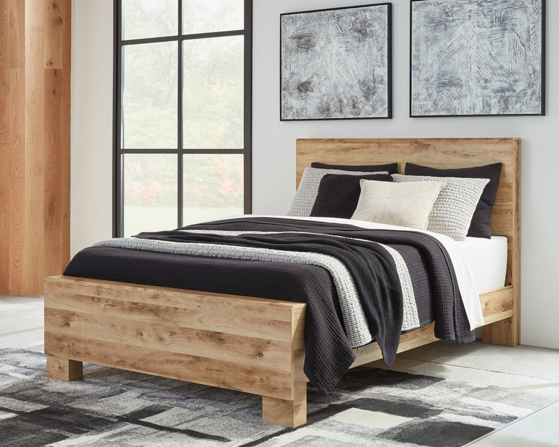Derekson 5pc Bedroom Set with Panel Bed, Dresser & Mirror, Natural - King Size