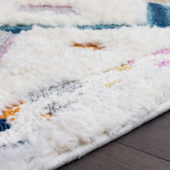 Lola Chevron 5x8 Area Rug