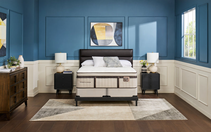 Stearns & Foster® Middlesbrough Luxury Eurotop King Mattress