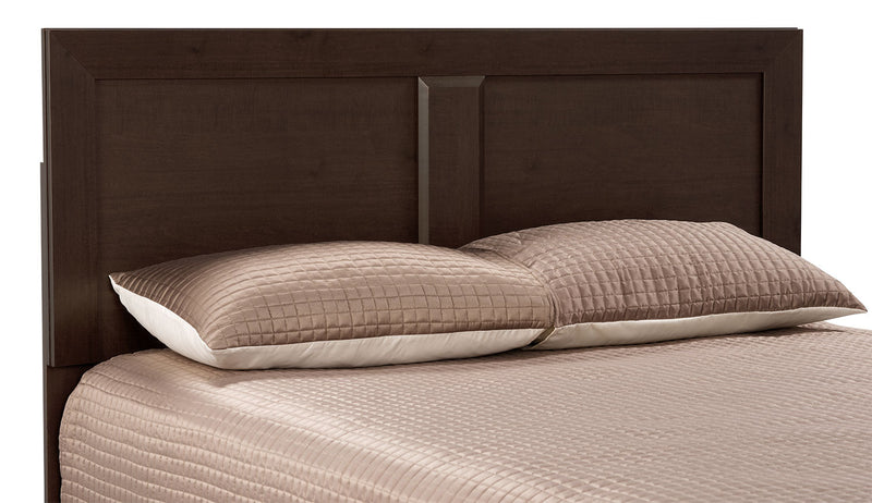 Yorkdale 5pc Bedroom Set with Panel Bed, Dresser & Mirror, Brown - Queen Size