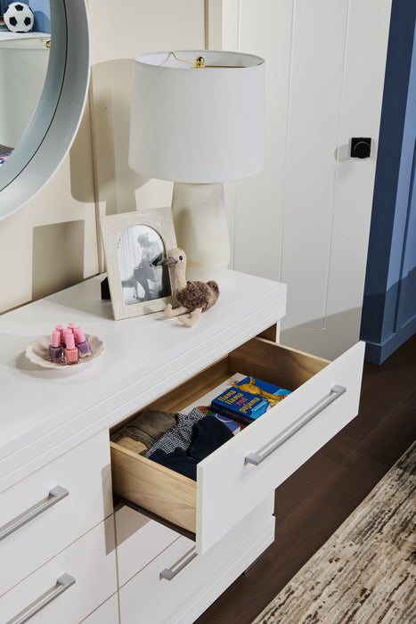 Riley Bedroom 6-Drawer Dresser, 49\"W x 31\"H, Made in Canada - White