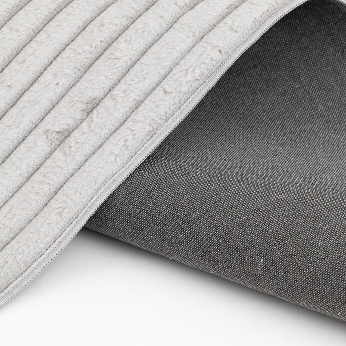 Channel Light Grey Area Rug - 7' x 10'