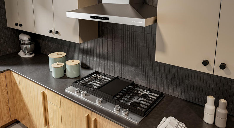 KitchenAid Gas-on-Metal Cooktop with Integrated Wok Grate – Stainless Steel - KCGK736SSS