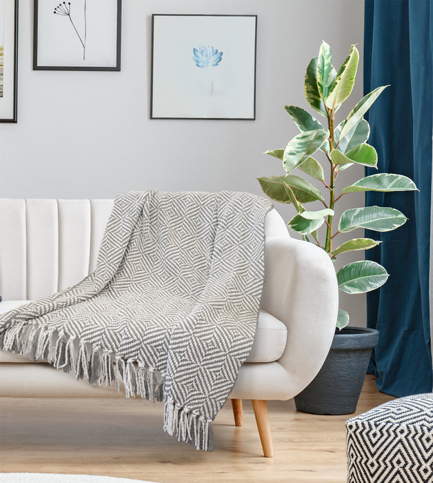 Amadora Throw 50x60\" Multi 