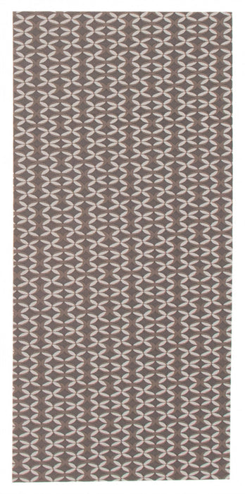 Bellezza Black 2'2\" x 5'0\" Area Rug