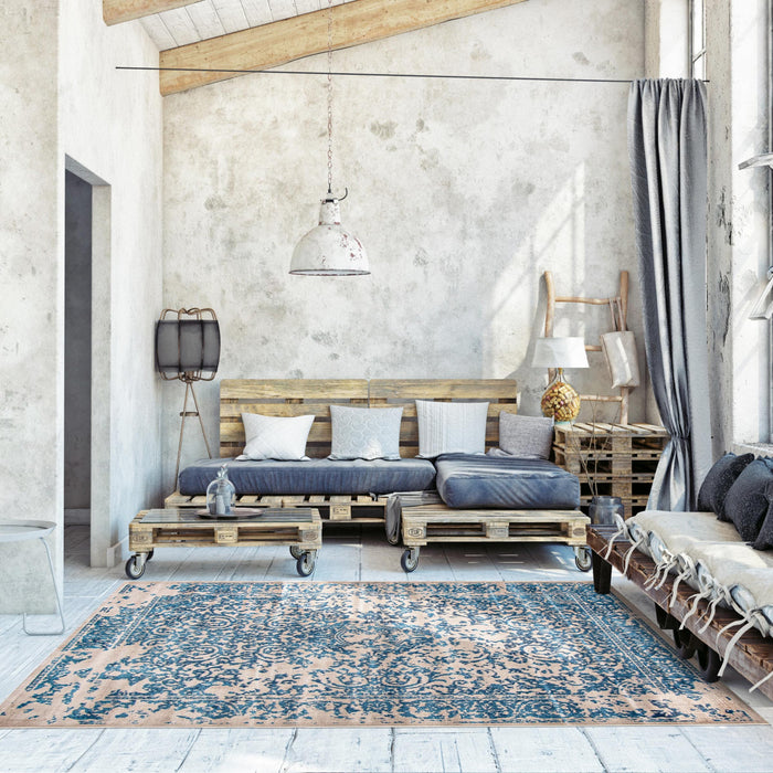 Corinne Blue 4'7\" x 6'7\" Area Rug