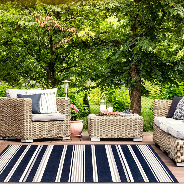 Talya Navy 3'11\" x 5'7\" Area Rug