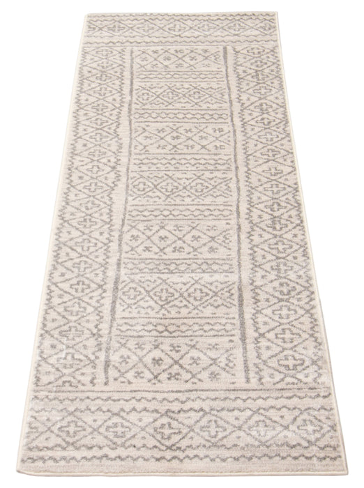 Mae Grey Area Rug - 2'7\" x 8'0\"