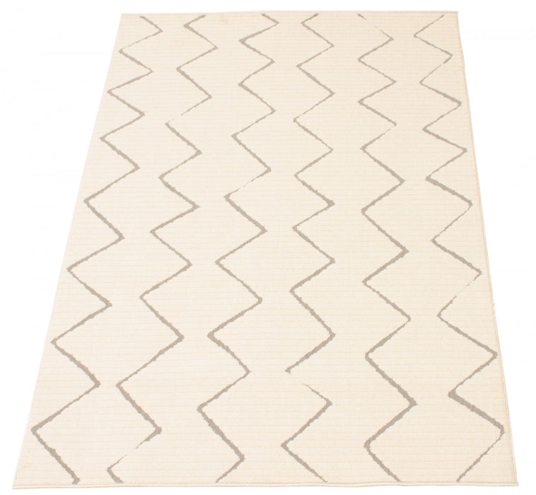 Kimi Ivory 4'7\" x 6'7\" Area Rug