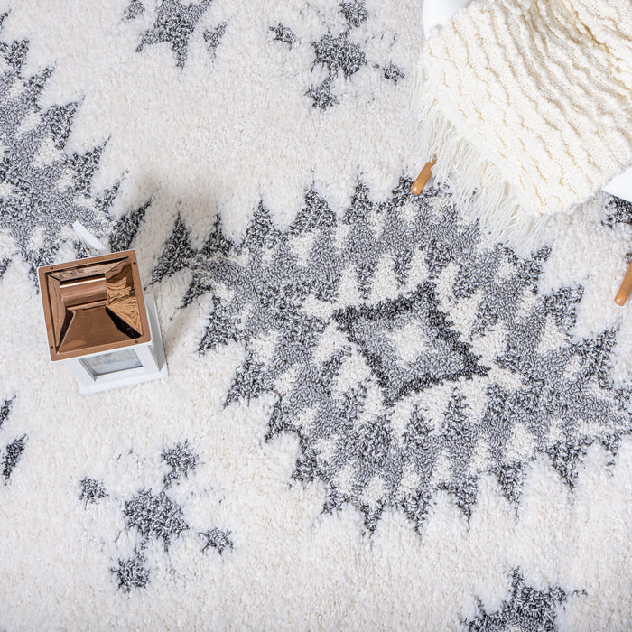 Lola Diamond Grey 5x8 Area Rug
