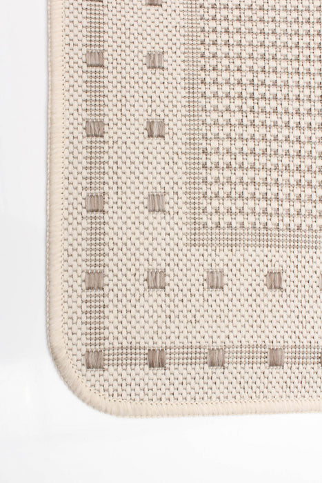 Clementine Ivory Area Rug - 2'2\" X 6'7\" 