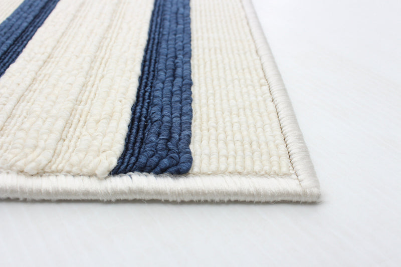 Talya Blue-Ivory 4'7\" x 6'7\" Area Rug