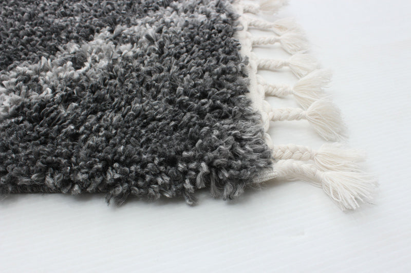 Helma Stark Dark Grey Shag 3'11\" X 5'11\" Area Rug