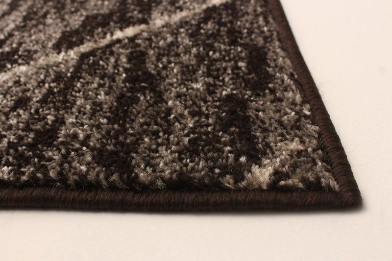 Grande Brown/Ivory 3'11\" X 5'7\" Area Rug