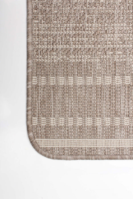 Wileen Taupe Area Rug - 4'4\" X 6'5\" 