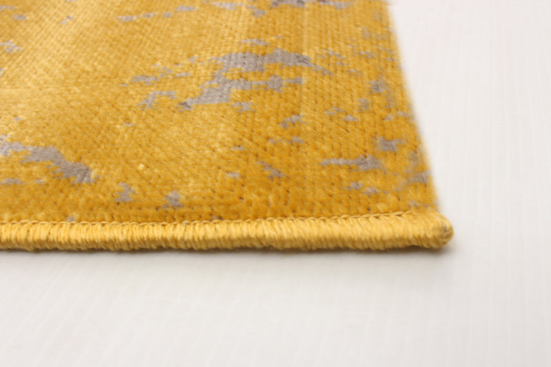 Mariam Yellow 6'7\" x 9'6\" Area Rug