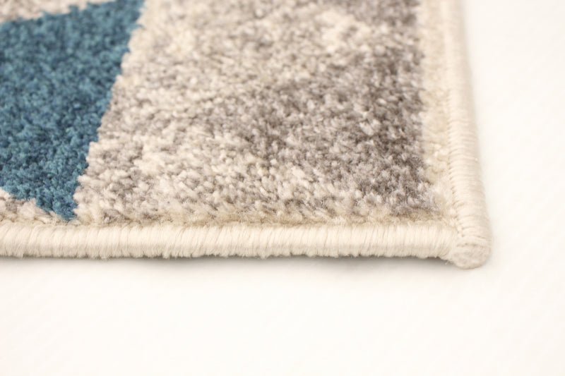 Raja Ivory-Blue Area Rug - 3'11\" x 5'7\"