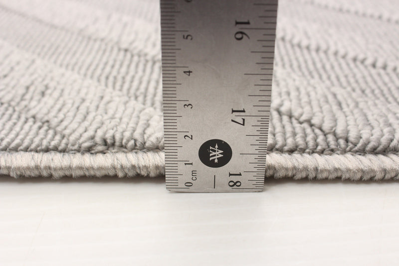 Dodie Grey 4'7\" x 6'7\" Area Rug