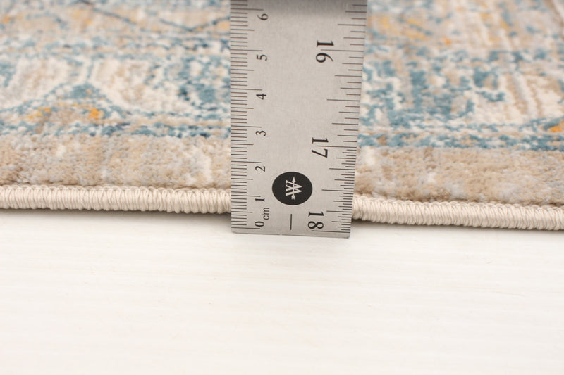 Baina Heriz Beige-Grey Area Rug - 5'3\" x 6'7\"