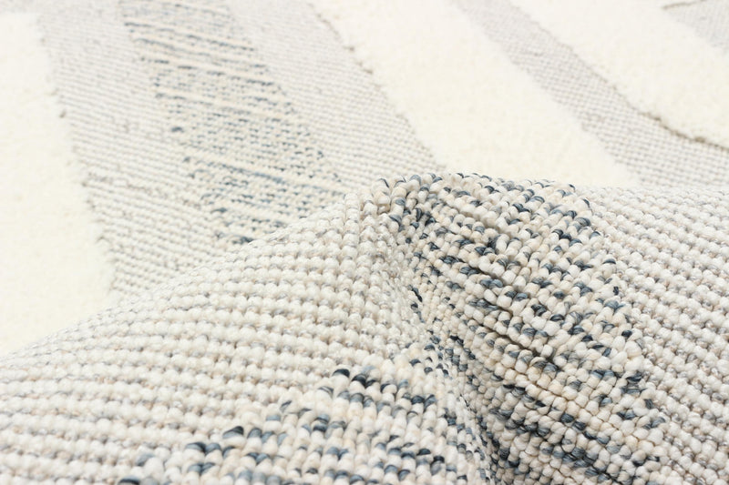 Tyisha Grey Area Rug - 6'7\" x 9'6\"