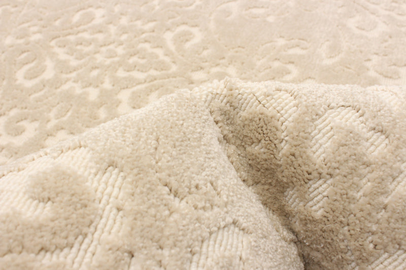 Caledonia Ivory 5'3\" x 7'7\" Area Rug