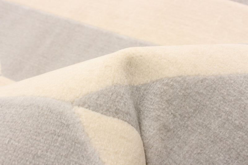 Zima Grey 4'7\" x 6'7\" Area Rug