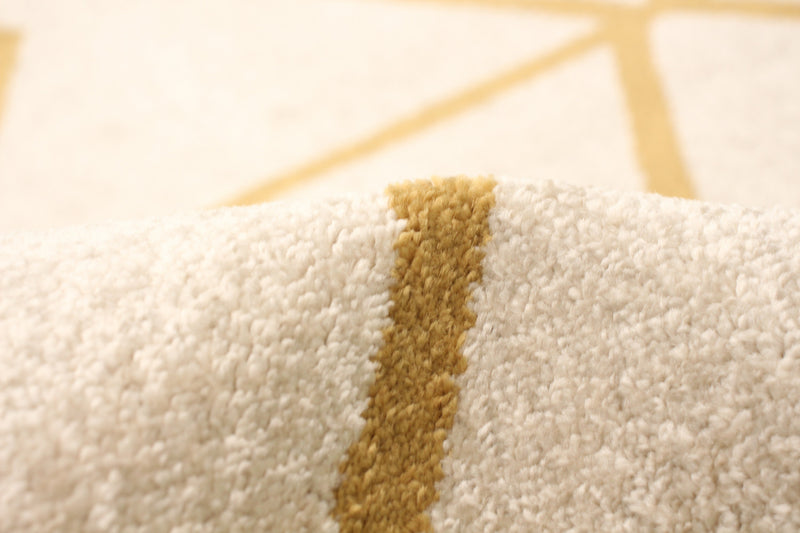 Anandi Ivory-Gold Area Rug - 3'11\" x 5'7\"